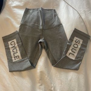 lululemon soulcycle cropped leggings